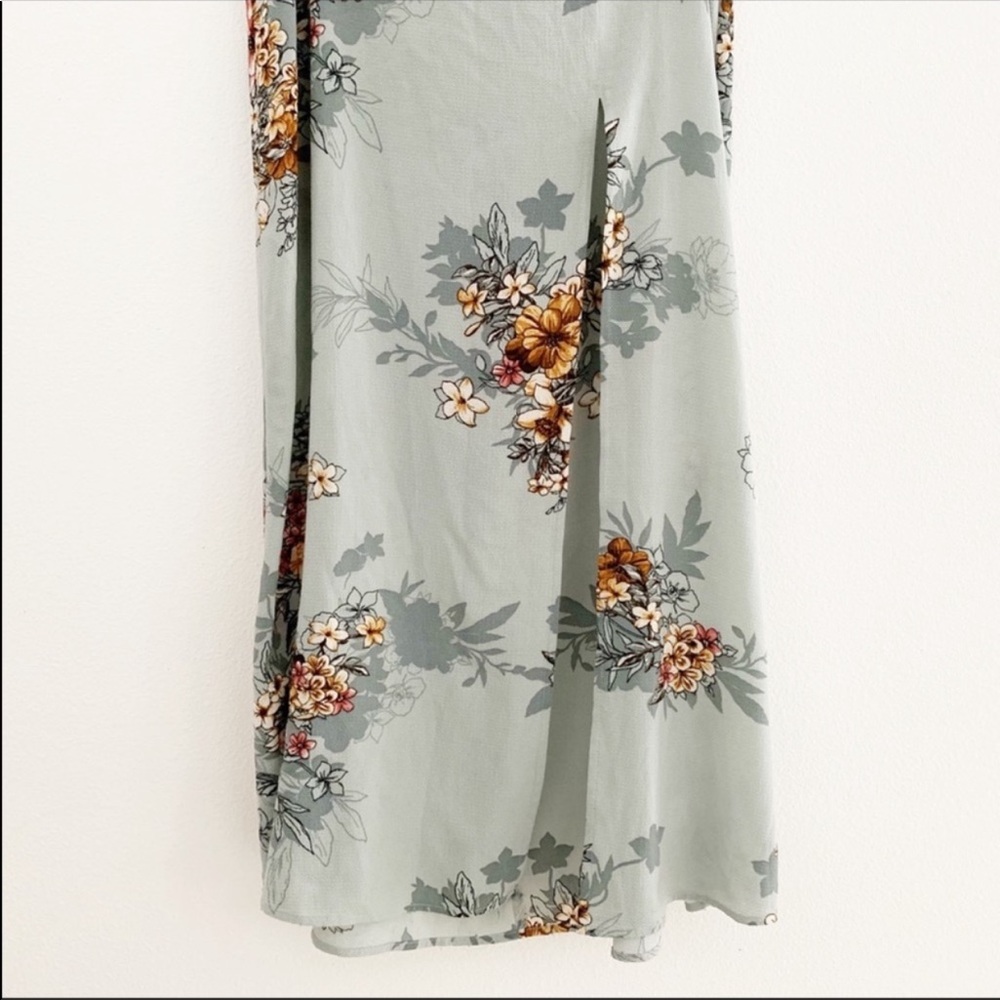 Iris • Floral Pale Blue Maxi w/side slit - Picture 2 of 3